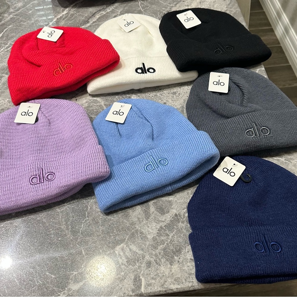 ALO Yoga Women's Beanie - Red, Black, Gray, Purple, Blue, Navy